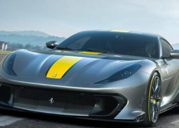 F1, cadeau de Noël pour Sainz : une Ferrari 812 Competizione sous le sapin