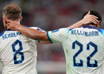 Le post Twitter de six mots de Bellingham dédié à Jordan Henderson