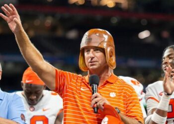 « Nous avons construit ce programme sur le nom, l’image et la ressemblance de Dieu »