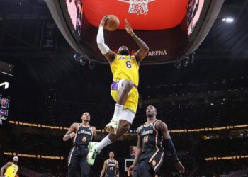 Nba, LeBron marque 47 pour son 38e anniversaire, Zion et Jokic applaudissent