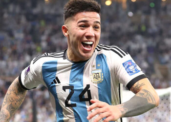 Les nouveaux propriétaires de Chelsea sont sérieux au sujet de la reconstruction du milieu de terrain –