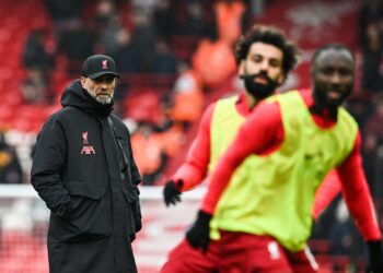 « Pas une chance » – Jose Enrique prédit que Liverpool ne garantira pas le football de la Ligue des champions cette saison