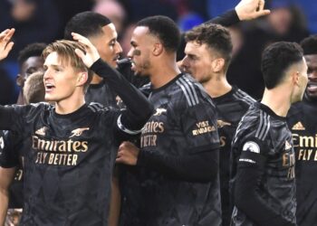 Brighton 2-4 Arsenal : Brighton secoué