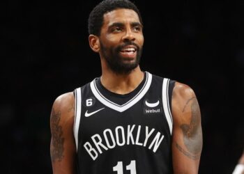 Brooklyn Nets Star Guard Kyrie Irving demande un échange