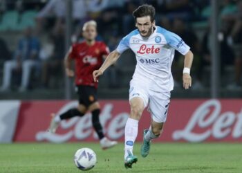 Khvicha Kvaratskhelia en tête de liste des plus grands gagnants de la valeur marchande de la saison de football 2022/23
