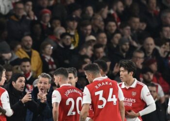 Recoller les morceaux |    … un blog d’Arsenal