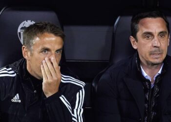 Phil Neville s’exprime sur la prise de contrôle de Manchester United – News 24