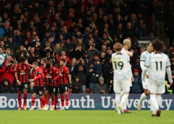 Owen claque la défense du LFC dans la préparation du but « nul » de Bournemouth