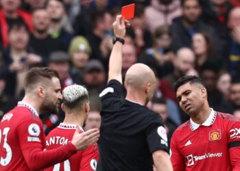 Le carton rouge de Casemiro était extrêmement dur, mais doit-il changer ?  – Nouvelles de Man United et nouvelles de transfert