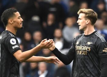 Tenant quelques soucis Saliba |    … un blog d’Arsenal