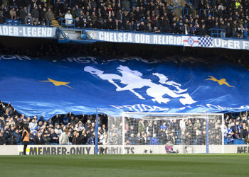 Chelsea dans une vilaine bataille contre Leeds rafraîchi –