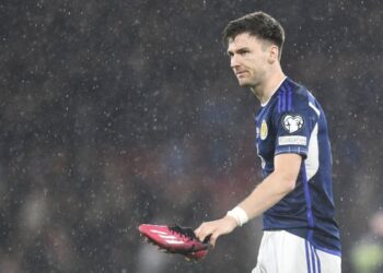 Il s’y remet !  |    … un blog d’Arsenal