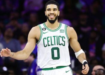En route pour les playoffs : quel équilibre à l’Ouest, à l’Est les Bucks, Celtics et 76ers semblent supérieurs