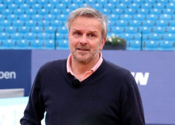 Hamann pèse sur le demi-tour de Liverpool à Bellingham