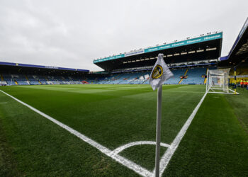 Leeds interdit à vie un fan qui a envahi le terrain