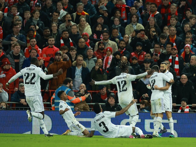 Karim Benzema du Real Madrid célèbre son but contre Liverpool le 21 février 2023