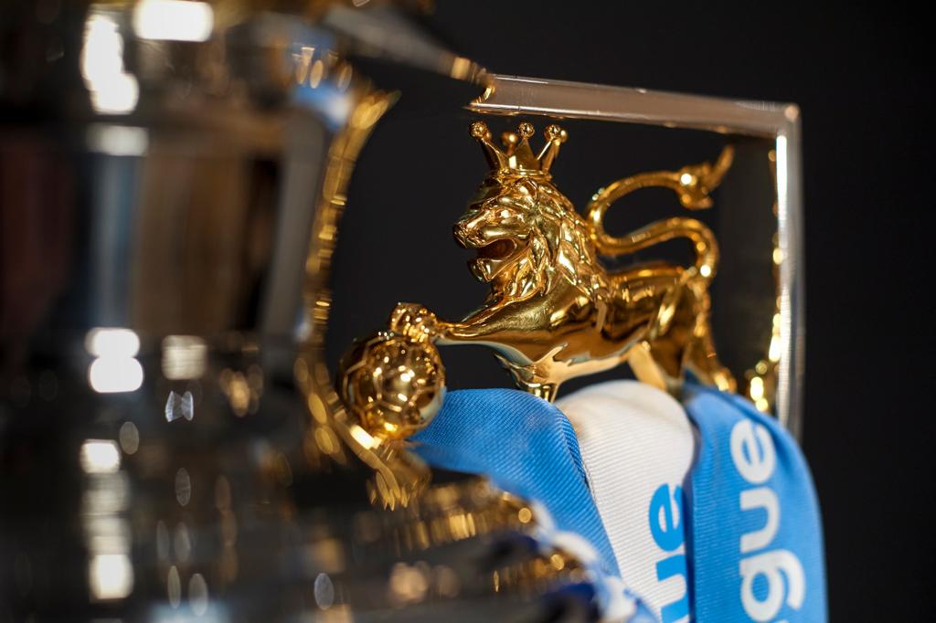 Tout sur le trophée et les médailles de la Premier League