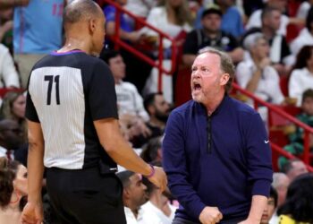 Milwaukee vire Budenholzer, Antetokounmpo aura un nouvel entraîneur-chef
