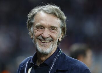Le gentil propriétaire Jim Ratcliffe avant le match du 20 avril 2023