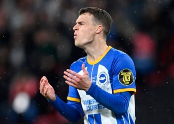 Solly March de Brighton & Hove Albion réagit le 23 avril 2023