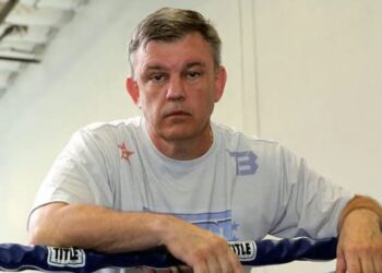 ‘Canelo’ gagnera par KO tardif