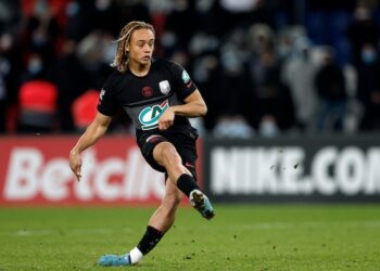 Xavi Simons en action pour le Paris Saint-Germain en janvier 2022