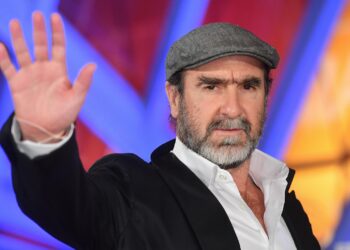 Biographie de Eric Cantona : Découvrez son histoire