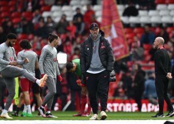Klopp pourrait obtenir une interdiction prolongée de la ligne de touche après la victoire de Liverpool contre les Spurs