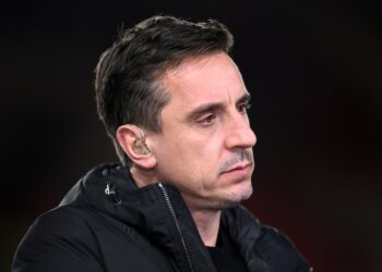 Gary Neville suggère que l’as de Liverpool à 55 000 £ par semaine est la clé pour remporter des titres