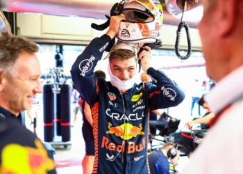 GP F1 Espagne, Verstappen domine Alonso en essais libres.  Ferrari, Leclerc 6ème et Sainz 7ème