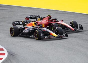 GP d’Espagne, Verstappen (Red Bull) s’impose sur la Mercedes de Hamilton et Russell