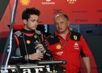 F1 Ferrari, les progrès des autres équipes clouant Maranello