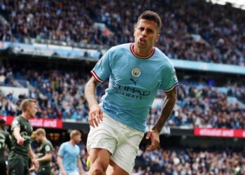 Joao Cancelo célèbre le but de Manchester City le 8 octobre 2022