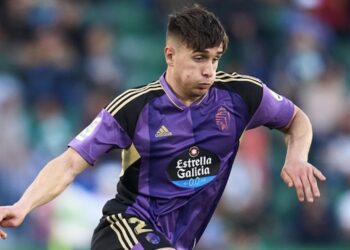 Dynamique de leadership : Licenciement des arrières