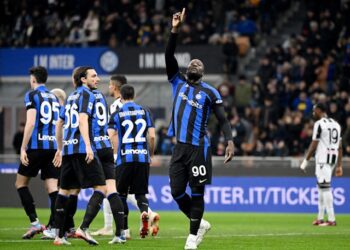Romelu Lukaku de l'Inter Milan célèbre son premier but le 18 février 2023