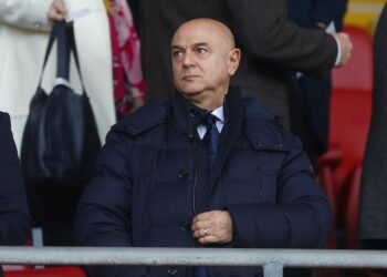 Le président de Tottenham Hotspur, Daniel Levy, est photographié avant le match du 18 mars 2023