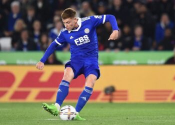 Harvey Barnes célèbre le but de Leicester City le 20 octobre 2022