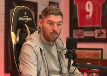 Neil Jones espère que Liverpool pourra bientôt conclure un accord pour "le type de joueur de Klopp"