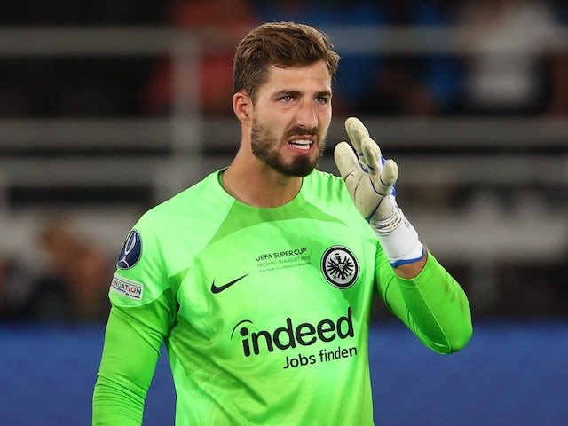 Kevin Trapp en action pour l'Eintracht Francfort le 10 août 2022