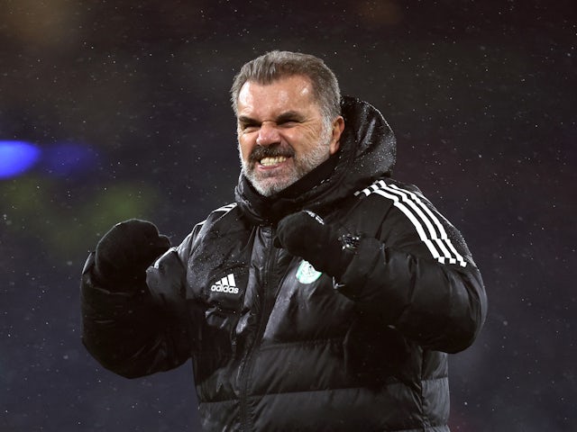 L'entraîneur du Celtic Ange Postecoglou célèbre après le match du 14 janvier 2023