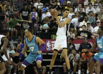 Wembanyama, débuts avec les Spurs en Summer League : le rapport du match