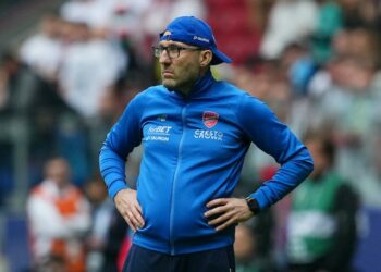 Rakow Czestochowa l'entraîneur Marek Papszun le 2 mai 2023