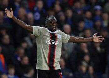 Calvin Bassey en action pour l'Ajax le 1er novembre 2022