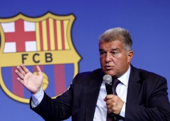 Le président barcelonais Joan Laporta lors de la conférence de presse du 17 avril 2023