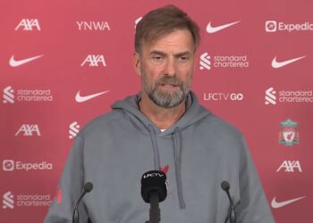 Klopp exhorte les propriétaires de Liverpool à conclure un accord pour une centrale électrique de 34 millions de livres sterling