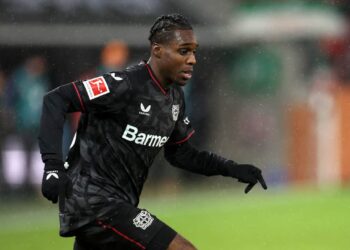 L'AC Milan envisage un transfert pour la cible de Manchester United, Jeremie Frimpong - News 24