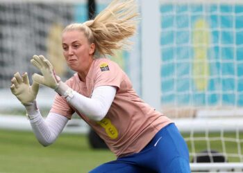 La gardienne de Manchester United, Emily Ramsey, quitte le club - News 24