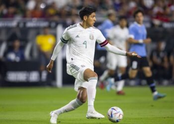 Edson Alvarez photographié en juin 2022