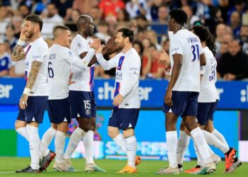 Lionel Messi fête le but du Paris Saint-Germain le 27 mai 2023