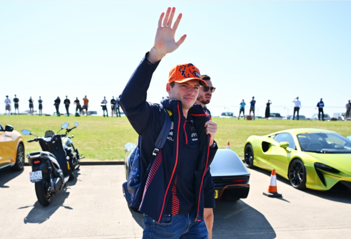 Le commentaire de 11 mots de Max Verstappen résonnera probablement avec les fans de Liverpool